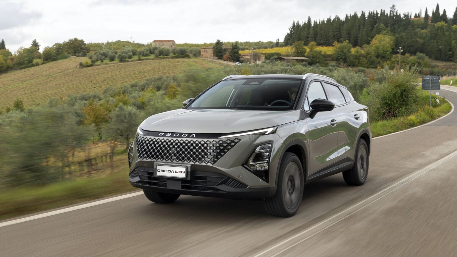 Τα πράσινα σημεία του υβριδικού Omoda 5 SHS-H.